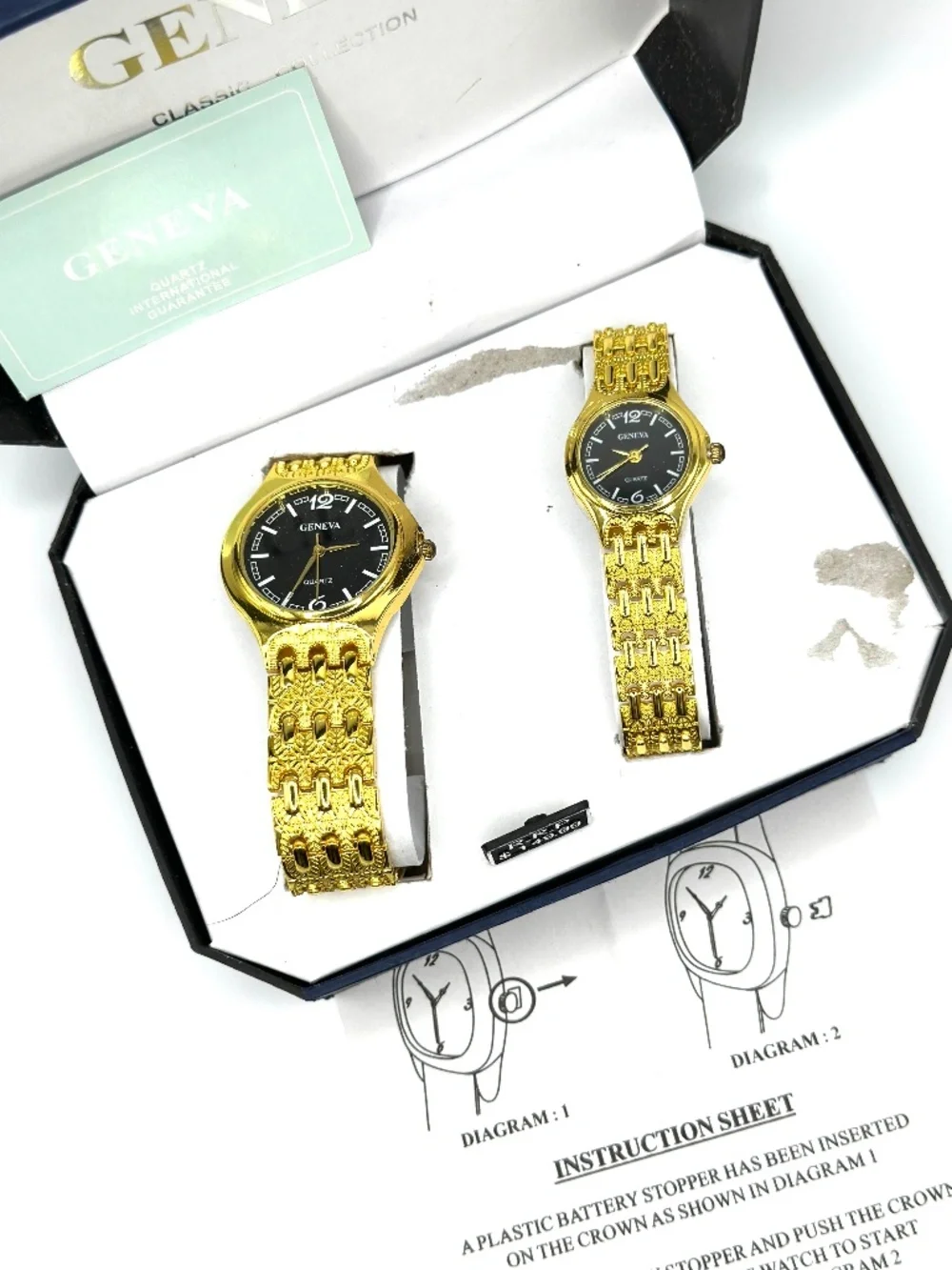 New in box Geneva his and hers watch set